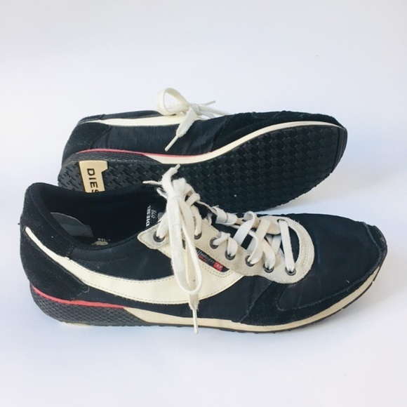 diesel pass on sneakers